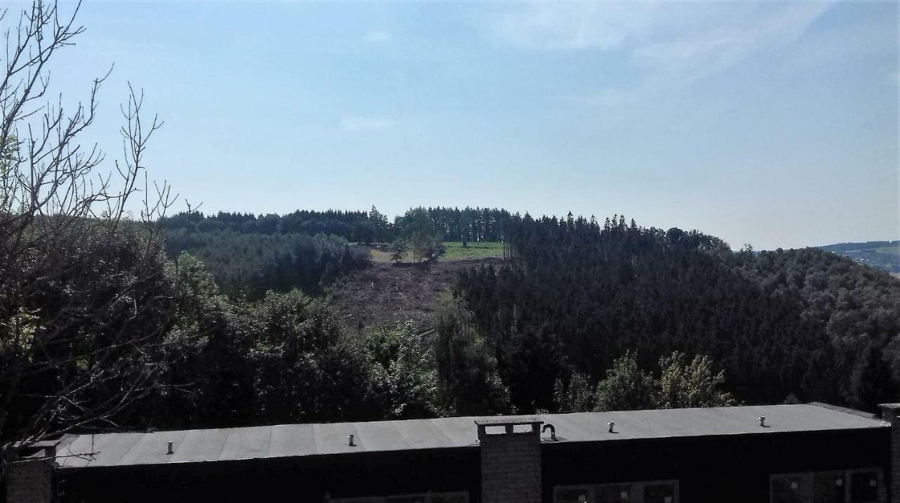 Au Havre Du Circuit Villa Malmedy Ngoại thất bức ảnh